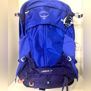 Osprey Sirrus 24 Women Hiking/Camping Backpack Blue w/ American Flag Tag